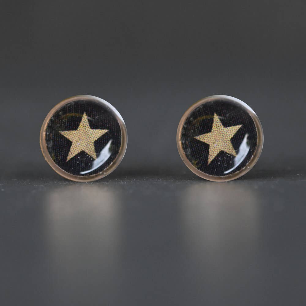 Tiny Deco Star Studs